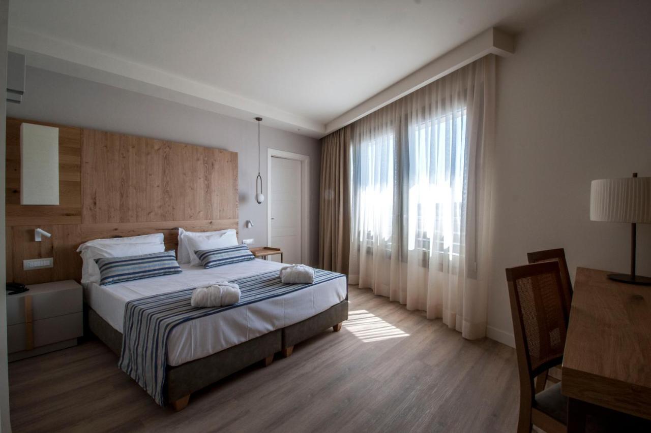 Aqua Boutique Hotel Castiglione della Pescaia Bagian luar foto