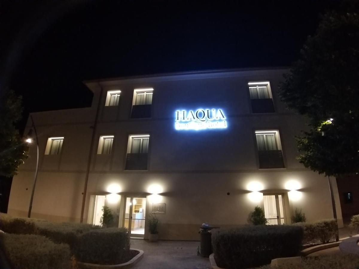Aqua Boutique Hotel Castiglione della Pescaia Bagian luar foto