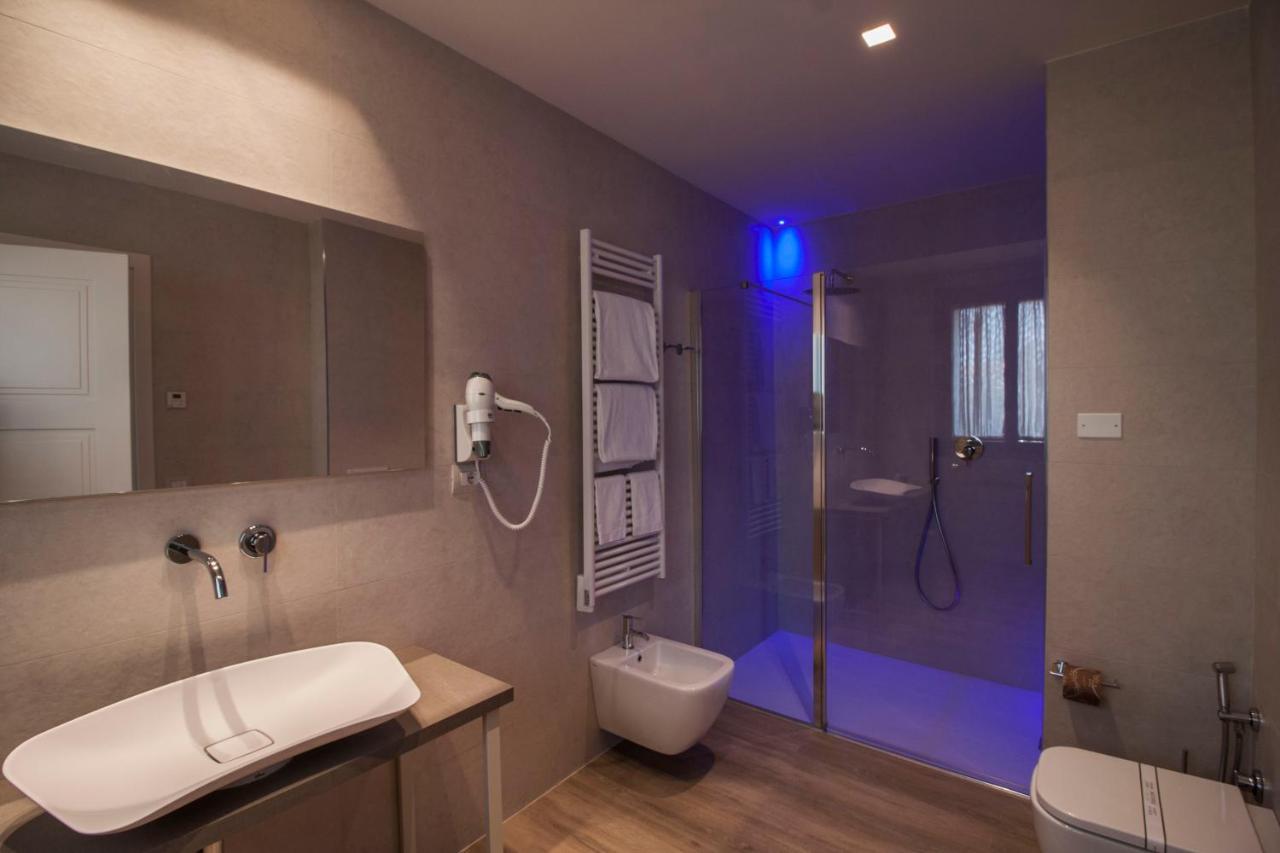 Aqua Boutique Hotel Castiglione della Pescaia Bagian luar foto